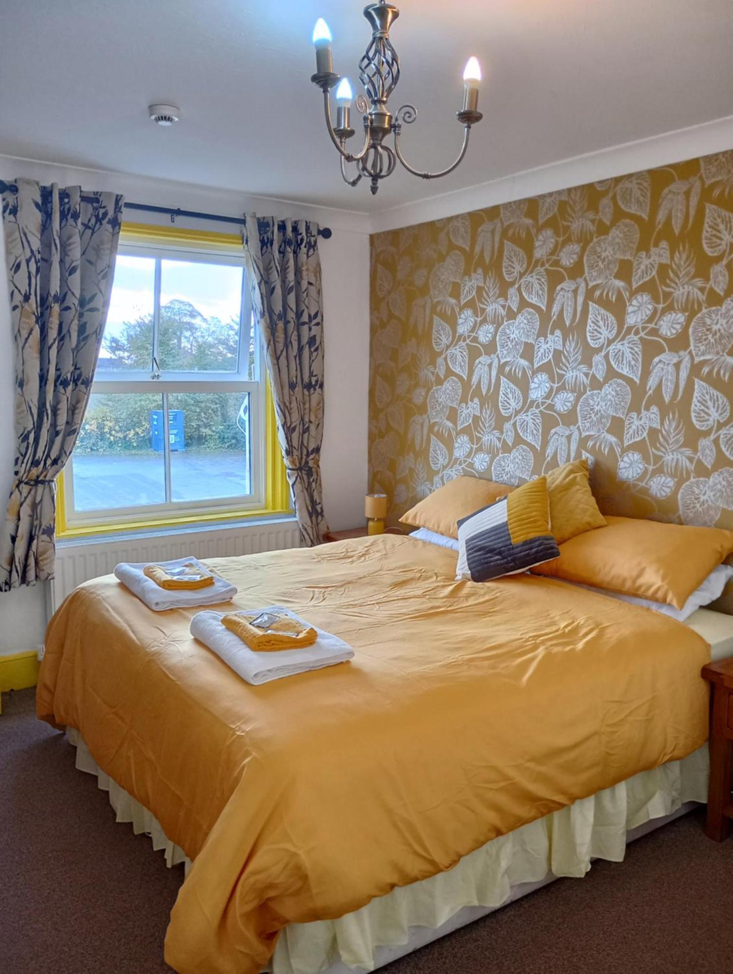 The White Swan Deighton Hotel Йорк Стая снимка