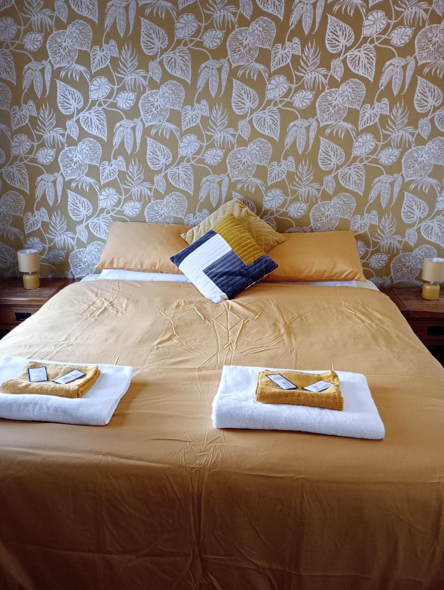The White Swan Deighton Hotel Йорк Стая снимка